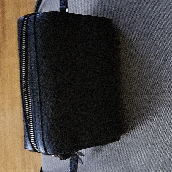 Purse - Picture 4 of 4